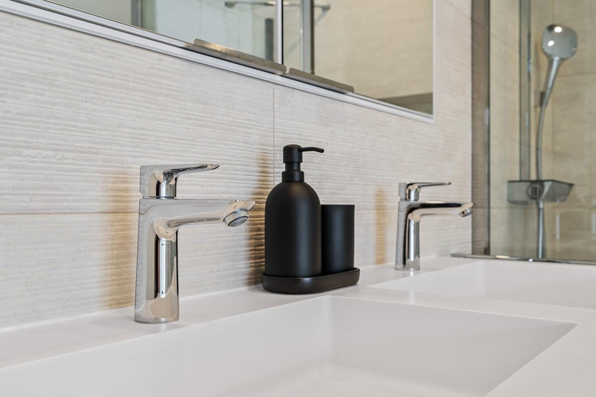 Spacious 6th-floor Gem: Modernity Meets Comfort Apartamento *
